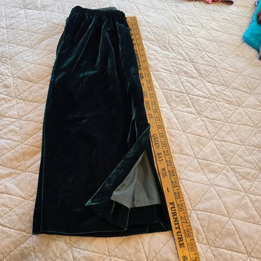J Crew Velvet Skirt Women's S Emerald Green Pull On Preppy Dark Romantic Festive